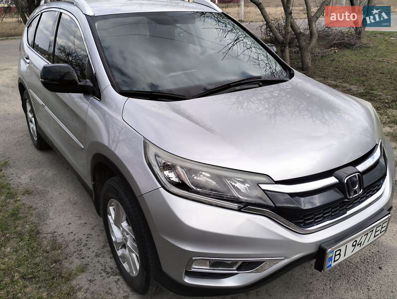 Позашляховик / Кросовер Honda CR-V 2015 в Полтаві