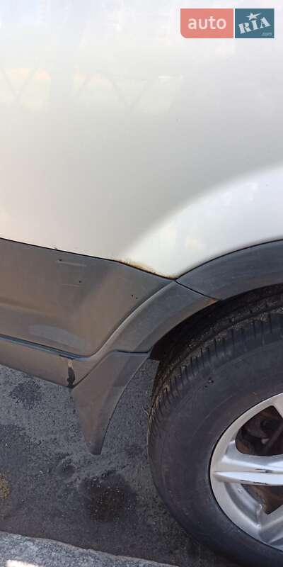 Внедорожник / Кроссовер Honda CR-V 2002 в Киеве