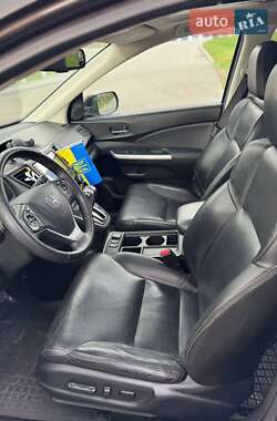 Позашляховик / Кросовер Honda CR-V 2015 в 