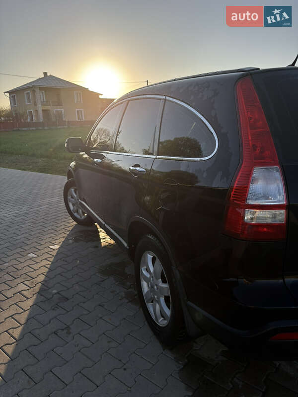 Внедорожник / Кроссовер Honda CR-V 2008 в Черновцах