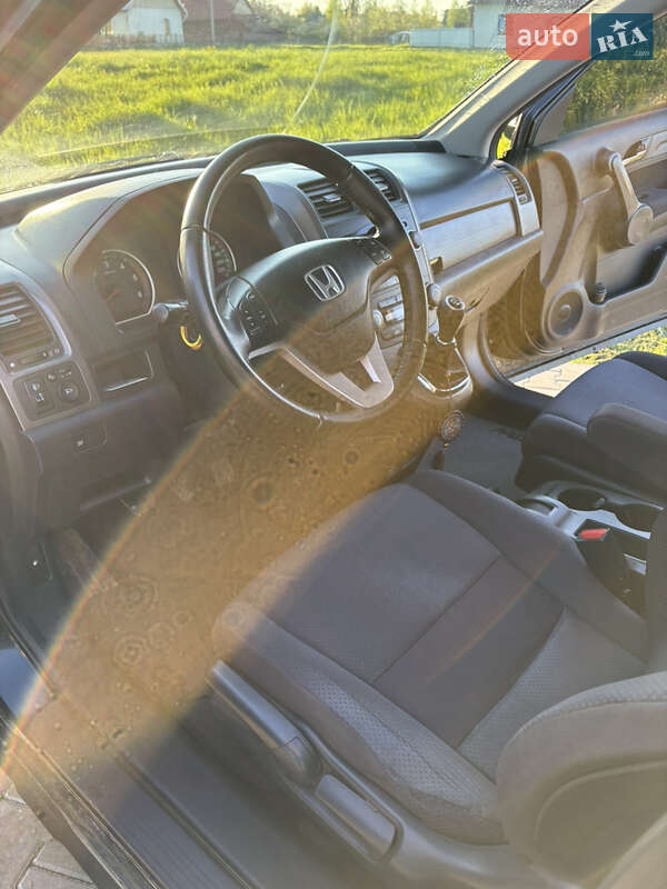 Внедорожник / Кроссовер Honda CR-V 2008 в Черновцах