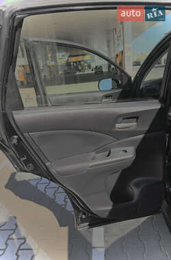 Внедорожник / Кроссовер Honda CR-V 2015 в 