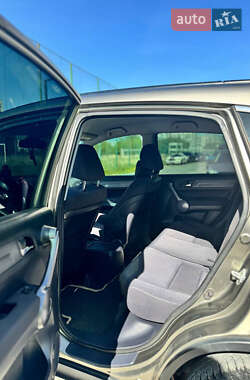 Внедорожник / Кроссовер Honda CR-V 2008 в 