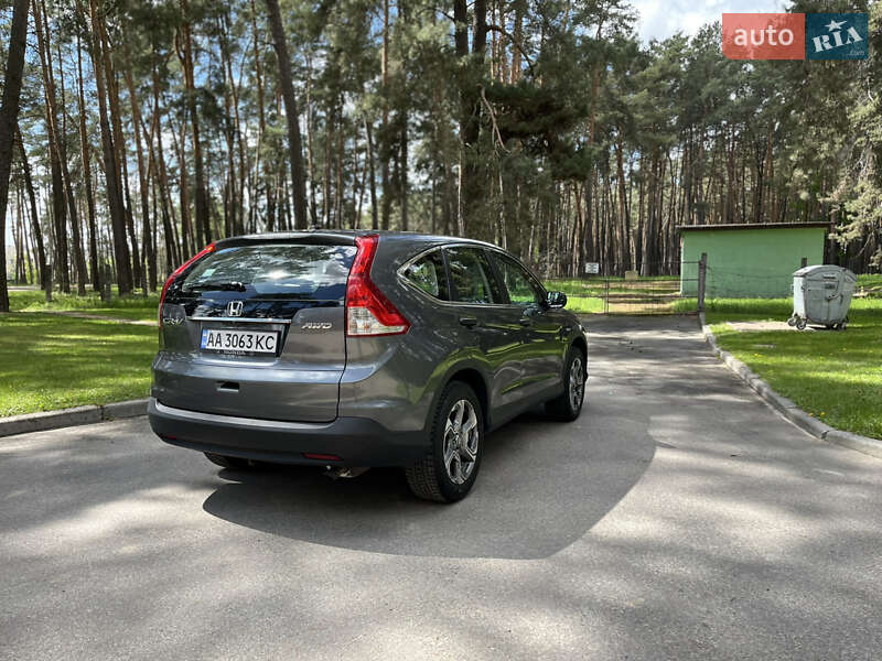 Позашляховик / Кросовер Honda CR-V 2013 в Чернігові