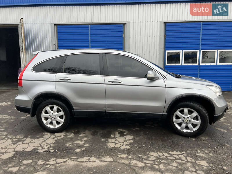 Внедорожник / Кроссовер Honda CR-V 2007 в Черкассах