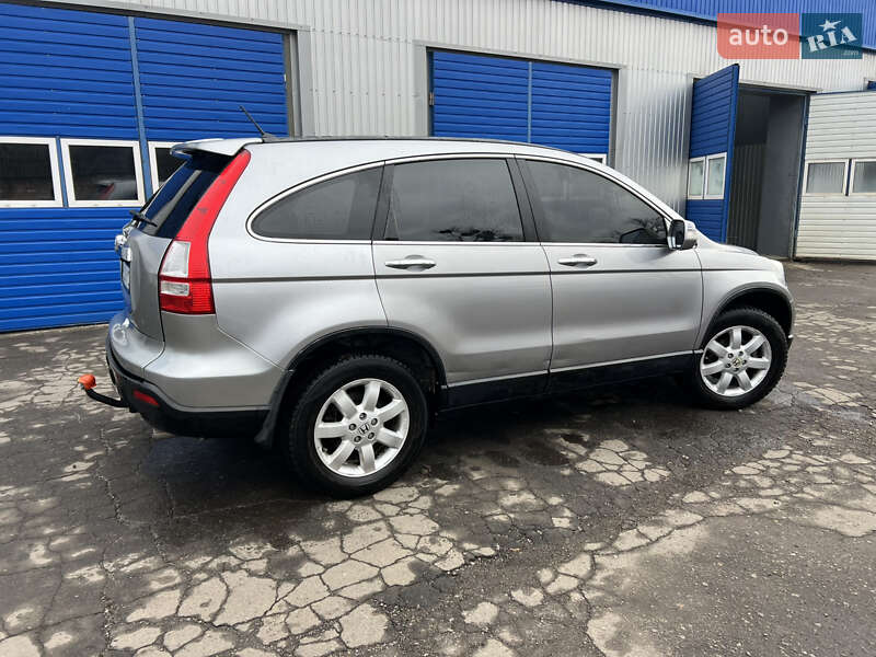 Внедорожник / Кроссовер Honda CR-V 2007 в Черкассах