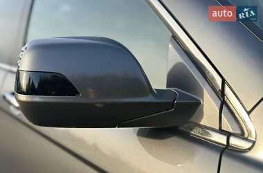 Позашляховик / Кросовер Honda CR-V 2012 в 