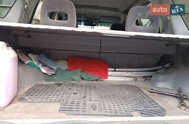 Позашляховик / Кросовер Honda CR-V 2001 в 