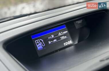 Внедорожник / Кроссовер Honda CR-V 2015 в 
