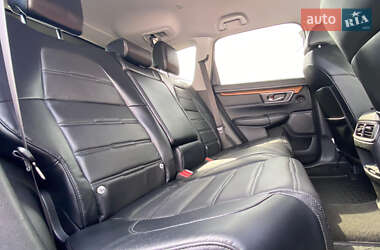 Внедорожник / Кроссовер Honda CR-V 2017 в 