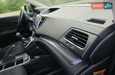Внедорожник / Кроссовер Honda CR-V 2016 в 
