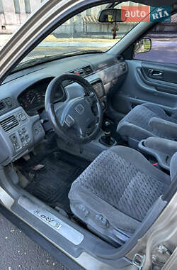 Внедорожник / Кроссовер Honda CR-V 2001 в 