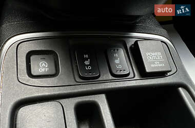 Внедорожник / Кроссовер Honda CR-V 2015 в 