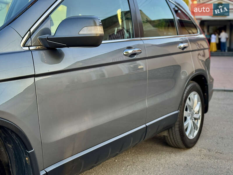 Позашляховик / Кросовер Honda CR-V 2010 в Полтаві