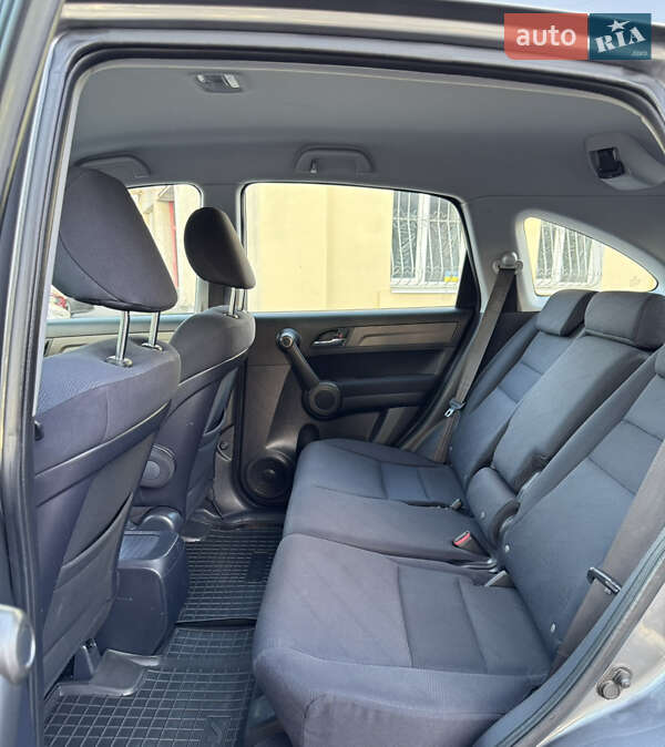 Позашляховик / Кросовер Honda CR-V 2010 в Полтаві