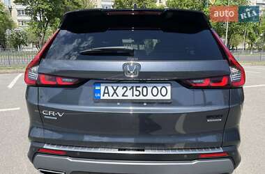 Позашляховик / Кросовер Honda CR-V 2023 в 