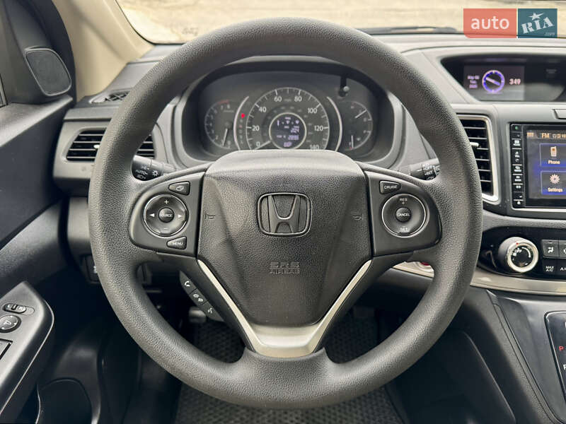 Позашляховик / Кросовер Honda CR-V 2015 в Києві