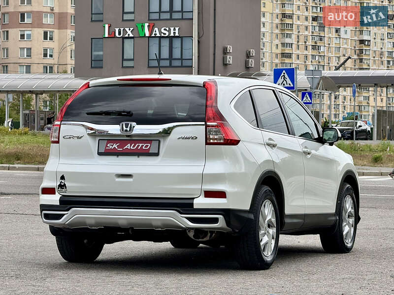 Позашляховик / Кросовер Honda CR-V 2015 в Києві