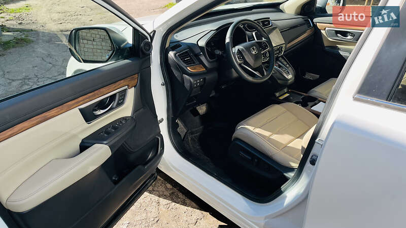 Позашляховик / Кросовер Honda CR-V 2021 в Києві
