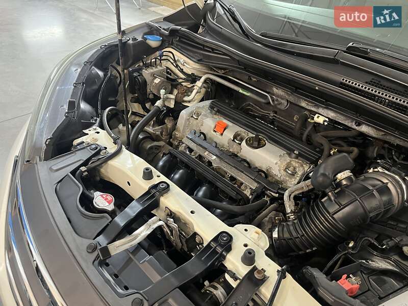 Внедорожник / Кроссовер Honda CR-V 2013 в Киеве