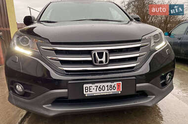 Позашляховик / Кросовер Honda CR-V 2014 в 