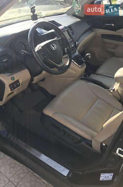 Позашляховик / Кросовер Honda CR-V 2014 в 