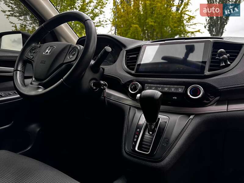 Внедорожник / Кроссовер Honda CR-V 2016 в Днепре