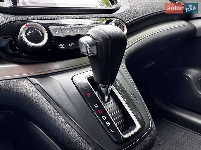 Внедорожник / Кроссовер Honda CR-V 2016 в Днепре