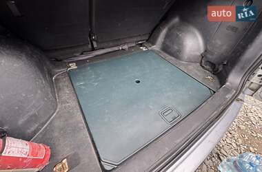 Внедорожник / Кроссовер Honda CR-V 2003 в 