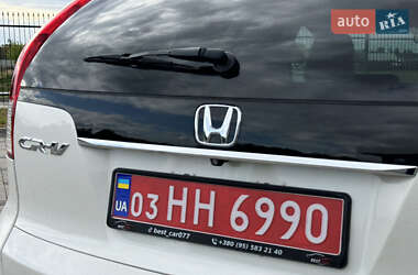 Позашляховик / Кросовер Honda CR-V 2014 в 