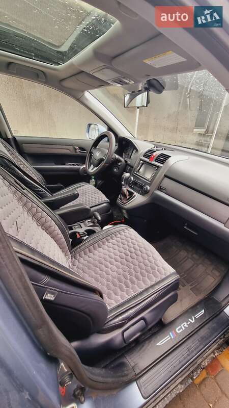 Внедорожник / Кроссовер Honda CR-V 2007 в Запорожье