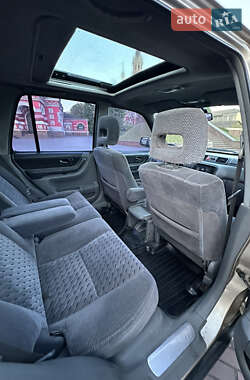 Внедорожник / Кроссовер Honda CR-V 2001 в 