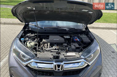 Позашляховик / Кросовер Honda CR-V 2019 в 