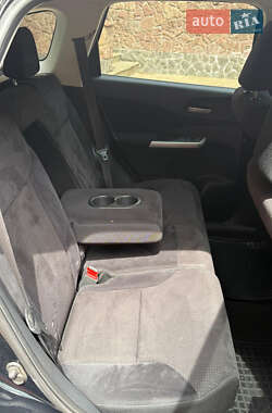 Позашляховик / Кросовер Honda CR-V 2013 в 