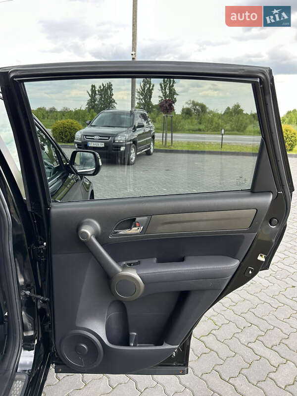 Позашляховик / Кросовер Honda CR-V 2011 в Коломиї