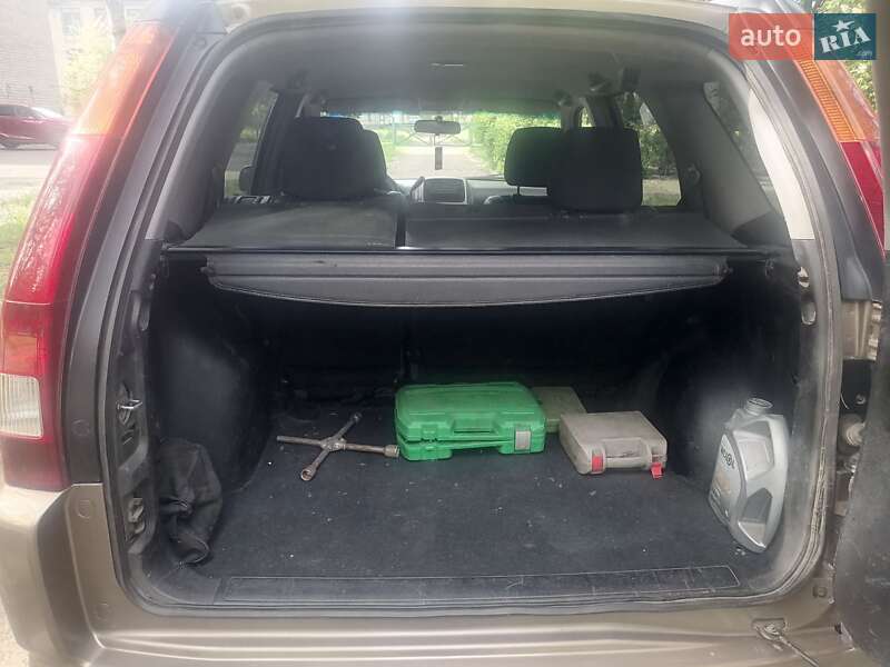 Внедорожник / Кроссовер Honda CR-V 2003 в Кривом Роге
