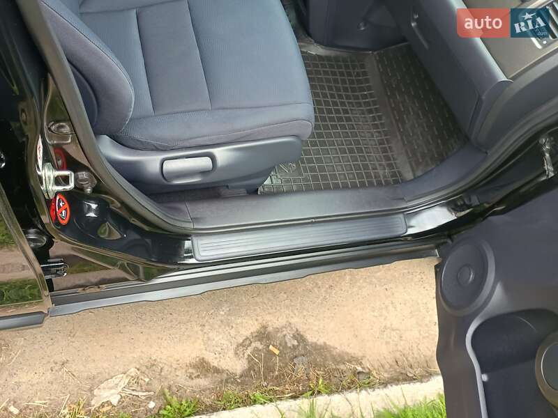 Позашляховик / Кросовер Honda CR-V 2010 в Стрию