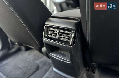 Внедорожник / Кроссовер Honda CR-V 2023 в 