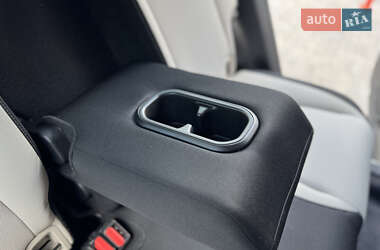 Внедорожник / Кроссовер Honda CR-V 2023 в 