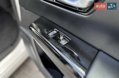 Внедорожник / Кроссовер Honda CR-V 2023 в 