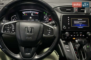 Позашляховик / Кросовер Honda CR-V 2017 в 