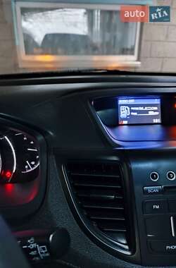 Внедорожник / Кроссовер Honda CR-V 2016 в 