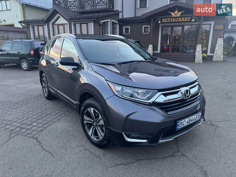 Внедорожник / Кроссовер Honda CR-V 2018 в Мостиске