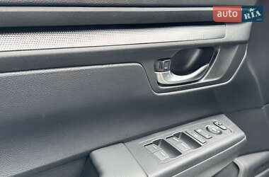 Внедорожник / Кроссовер Honda CR-V 2023 в 