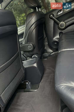 Позашляховик / Кросовер Honda CR-V 2010 в 