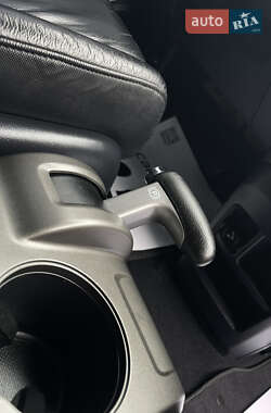 Позашляховик / Кросовер Honda CR-V 2010 в 