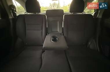Позашляховик / Кросовер Honda CR-V 2012 в 