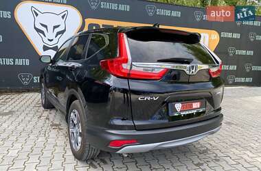 Позашляховик / Кросовер Honda CR-V 2017 в 
