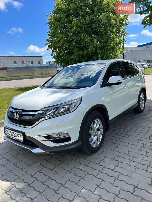 Внедорожник / Кроссовер Honda CR-V 2015 в Сокале