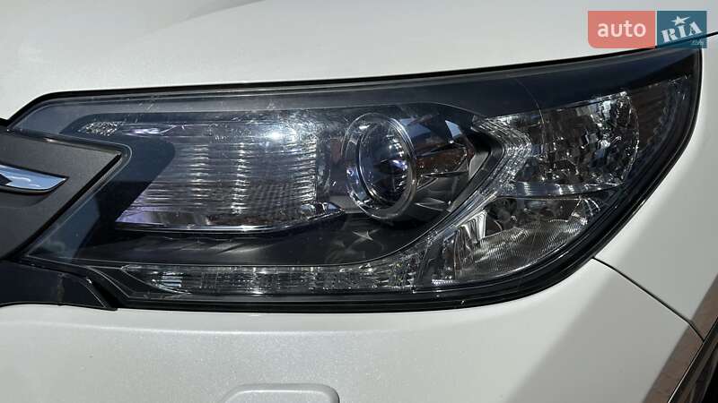 Позашляховик / Кросовер Honda CR-V 2014 в Бершаді